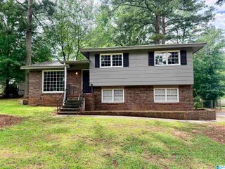 1037 DAWN DRIVE, Birmingham, AL 35235