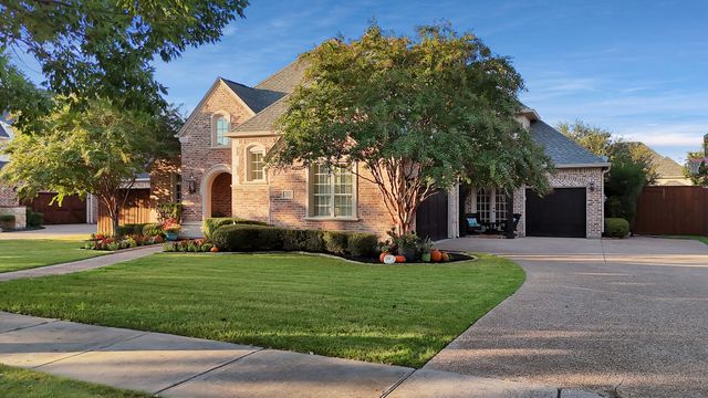 2825 Gareths Sword Drive, Lewisville, TX 75056