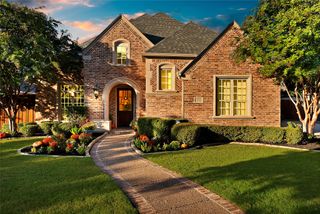2825 Gareths Sword Drive, Lewisville, TX 75056