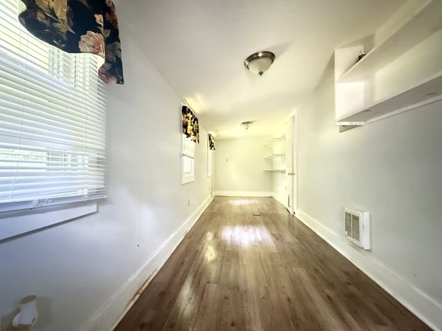 2844 Jarman Hollow Rd, Palmyra, TN 37142