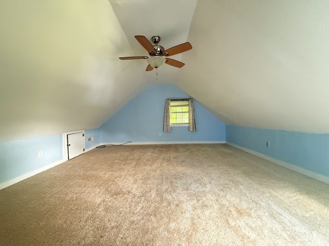 2844 Jarman Hollow Rd, Palmyra, TN 37142