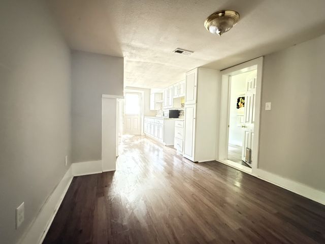 2844 Jarman Hollow Rd, Palmyra, TN 37142