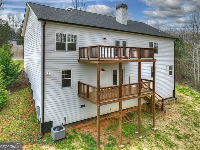 186 Meadow Circle, Ellijay, GA 30540