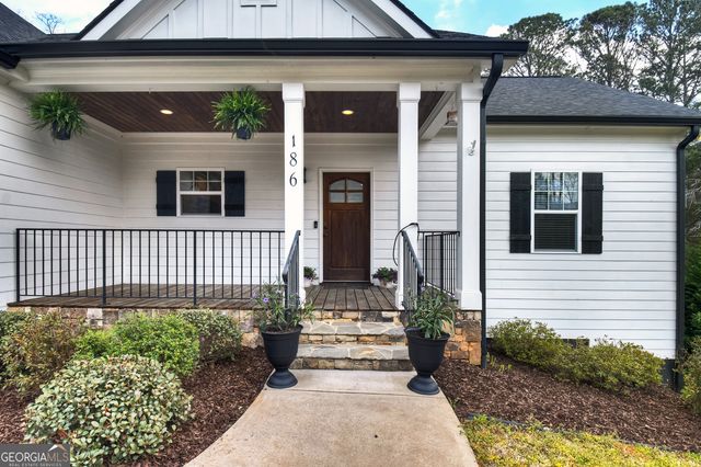 186 Meadow Circle, Ellijay, GA 30540
