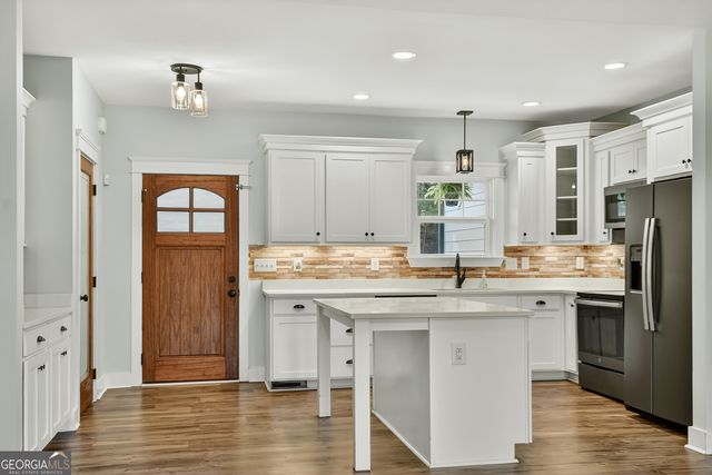 186 Meadow Circle, Ellijay, GA 30540
