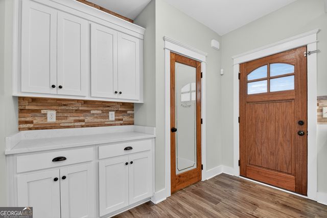 186 Meadow Circle, Ellijay, GA 30540