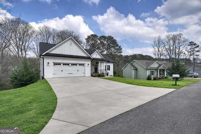 186 Meadow Circle, Ellijay, GA 30540