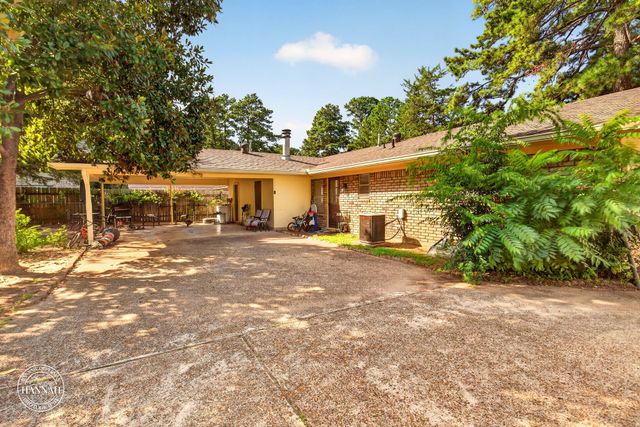 8853 Bayonne Drive, Shreveport, LA 71118