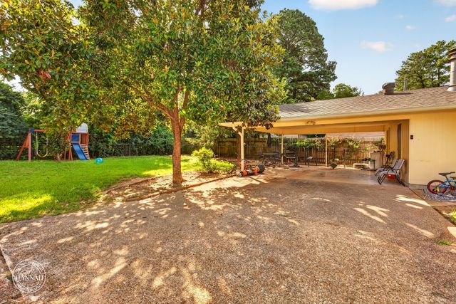 8853 Bayonne Drive, Shreveport, LA 71118
