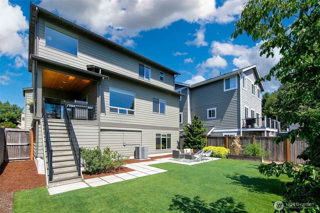 2817 NW 66th Street, Seattle, WA 98117