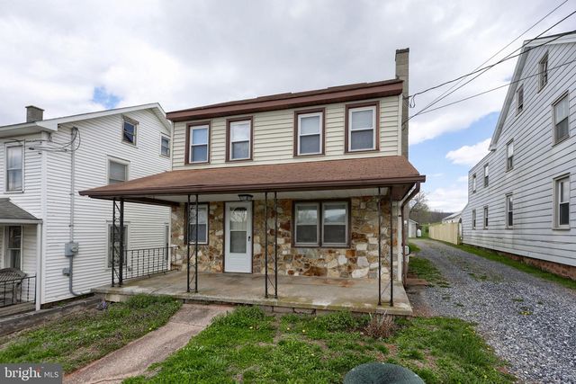 754 W ROUTE 897, Reinholds, PA 17569