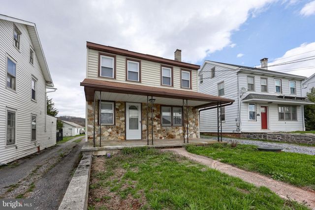 754 W ROUTE 897, Reinholds, PA 17569