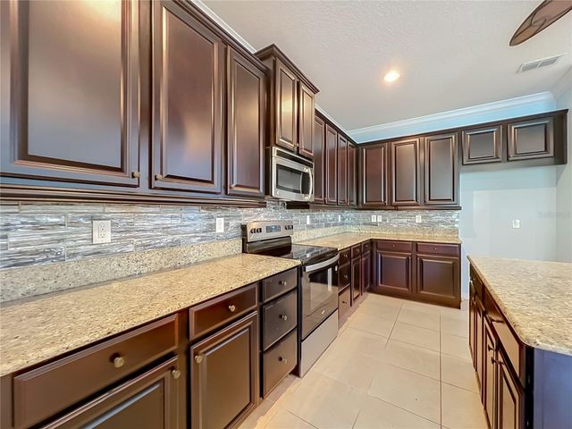 3012 SAN LEO DRIVE, Orlando, FL 32820
