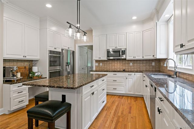 1938 Beekman Court, Yorktown Heights, NY 10598