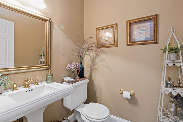 1938 Beekman Court, Yorktown Heights, NY 10598