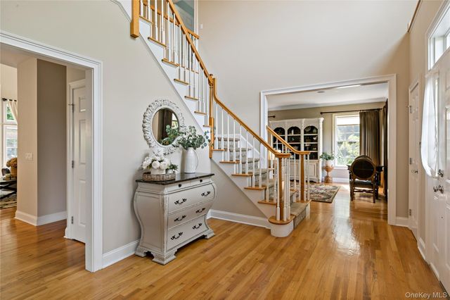1938 Beekman Court, Yorktown Heights, NY 10598