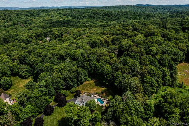 1938 Beekman Court, Yorktown Heights, NY 10598