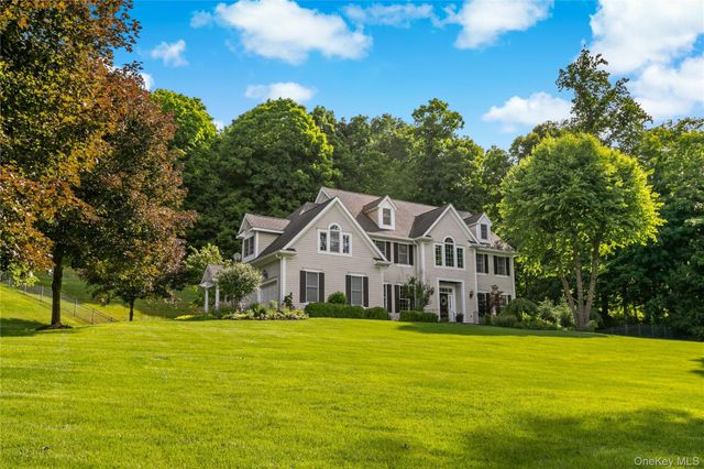 1938 Beekman Court, Yorktown Heights, NY 10598