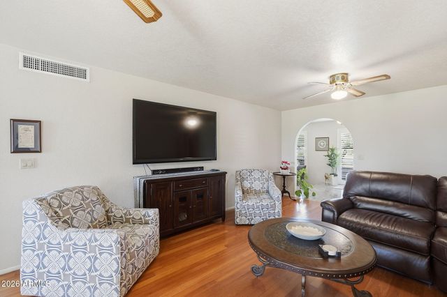 4815 W SOFT WIND Drive, Glendale, AZ 85310