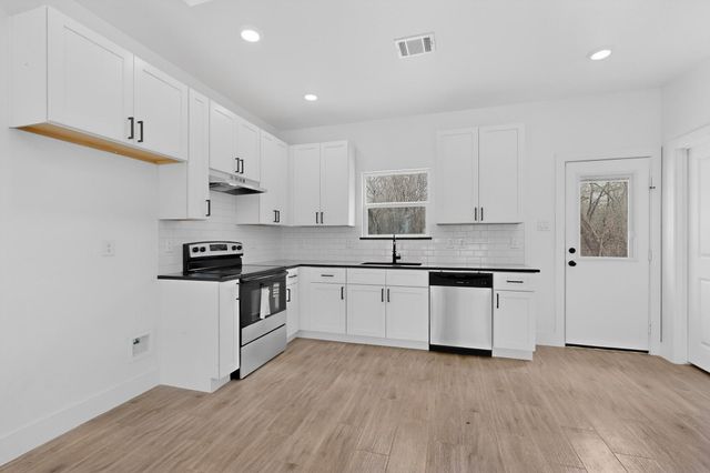 116 Garner Drive, Mabank, TX 75156