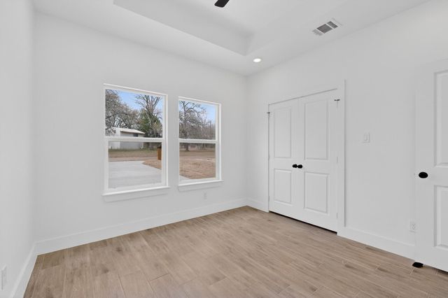 116 Garner Drive, Mabank, TX 75156