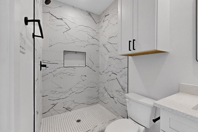 116 Garner Drive, Mabank, TX 75156