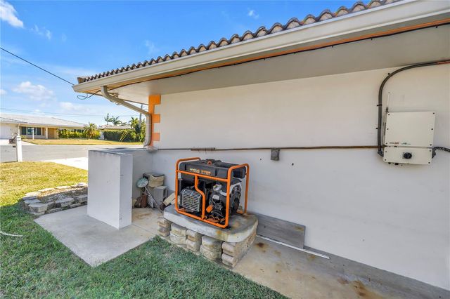 12520 4TH STREET E, Treasure Island, FL 33706