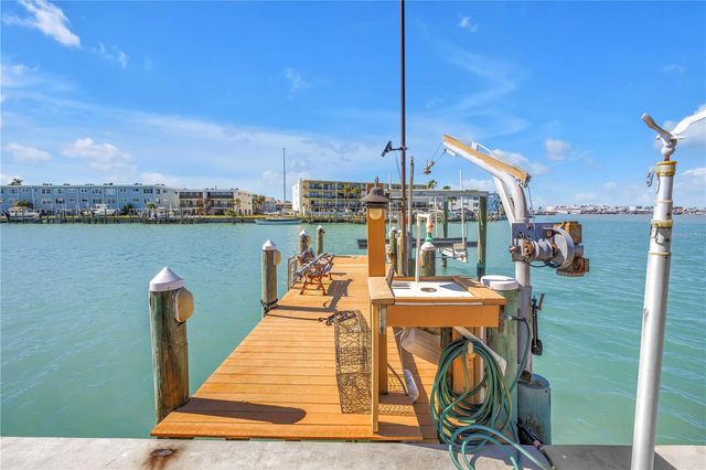 12520 4TH STREET E, Treasure Island, FL 33706