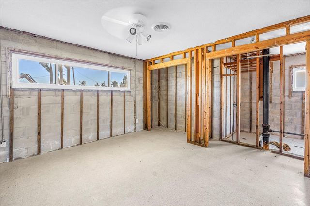 12520 4TH STREET E, Treasure Island, FL 33706