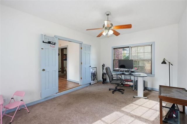 130 THORNTON Drive, Fayetteville, GA 30214