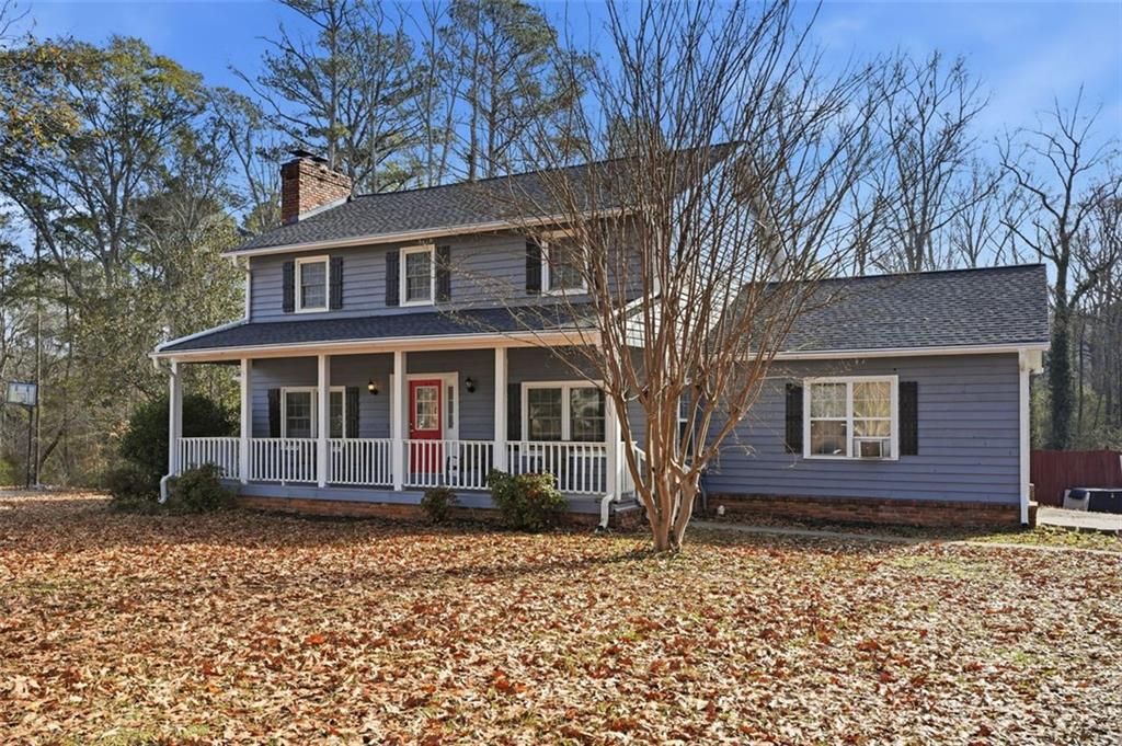 130 THORNTON Drive, Fayetteville, GA 30214