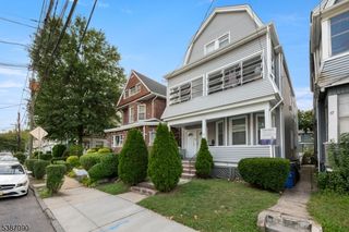 19 Dover St, Newark City, NJ 07106