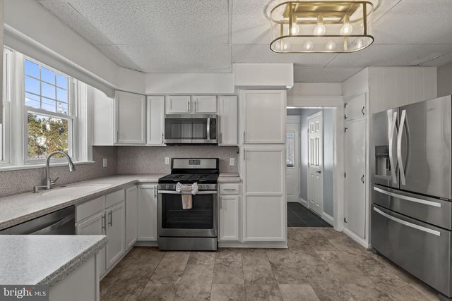 237 7TH AVE, Haddon Heights, NJ 08035