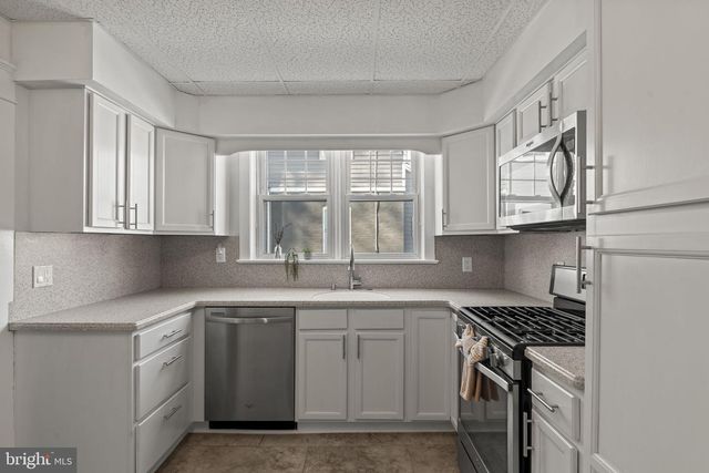 237 7TH AVE, Haddon Heights, NJ 08035