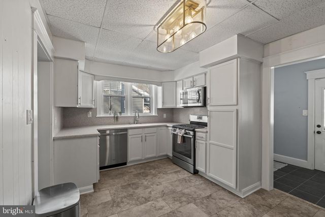 237 7TH AVE, Haddon Heights, NJ 08035