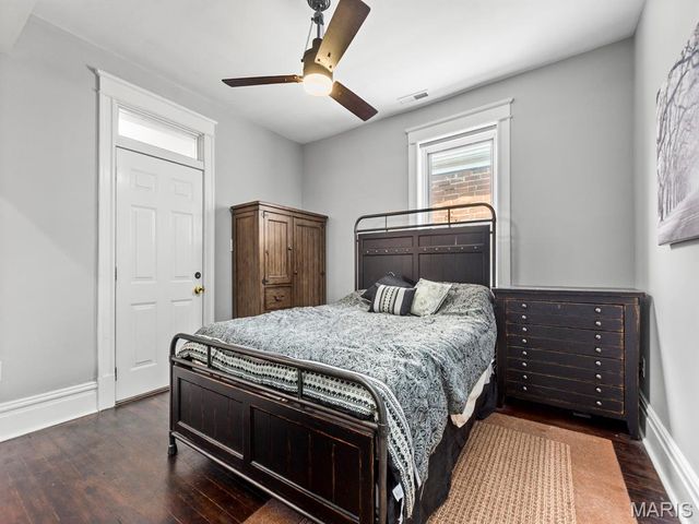 4233 Botanical Avenue, St Louis, MO 63110