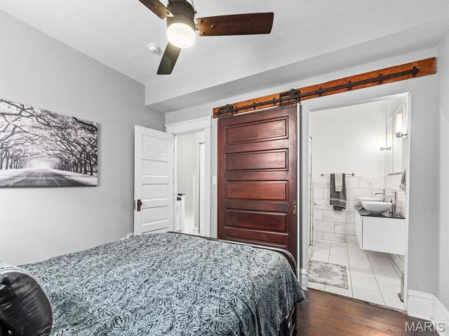4233 Botanical Avenue, St Louis, MO 63110