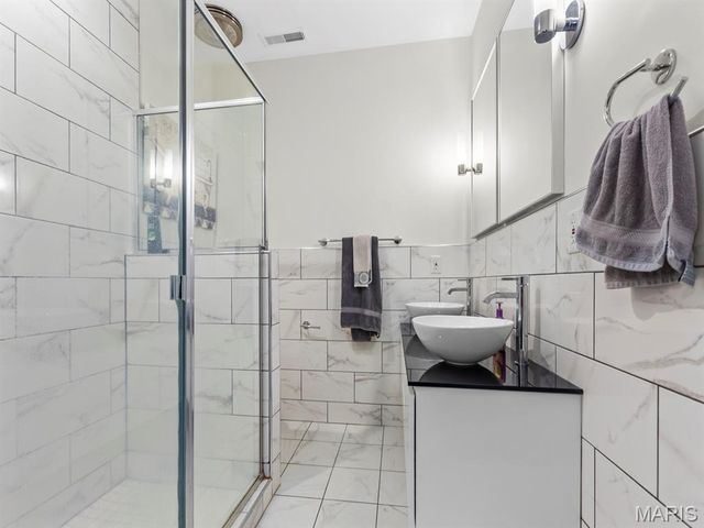 4233 Botanical Avenue, St Louis, MO 63110