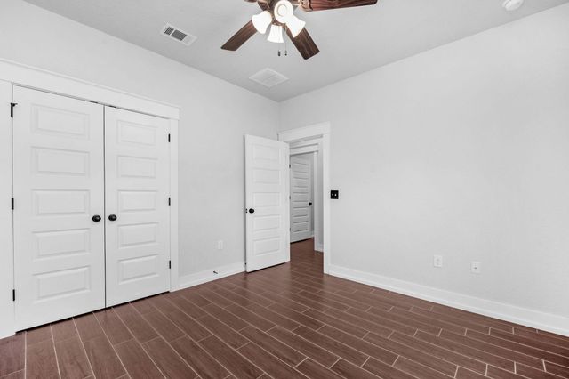 195 Wheat Drive, Crestview, FL 32536