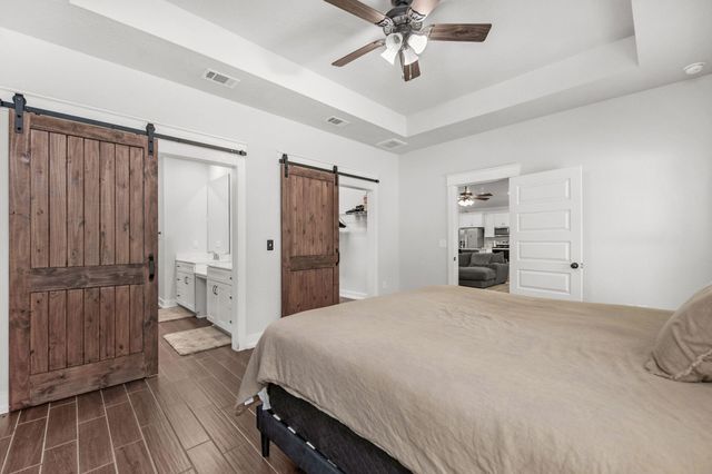 195 Wheat Drive, Crestview, FL 32536