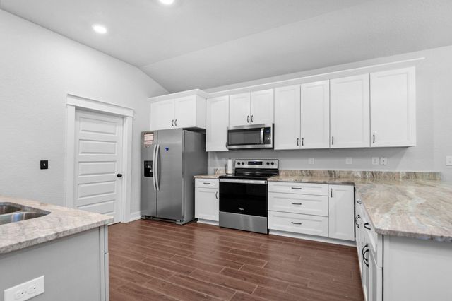 195 Wheat Drive, Crestview, FL 32536