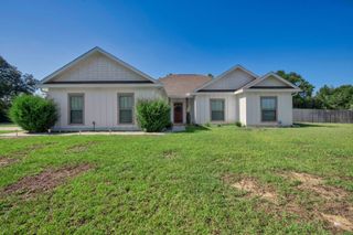 195 Wheat Drive, Crestview, FL 32536