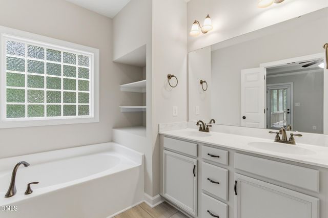 40 Kate Hill Lane, Clayton, NC 27527