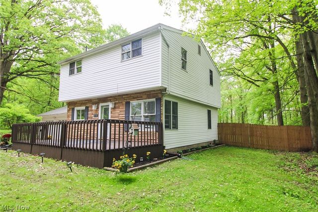 8248 Dawson Drive SE, Warren, OH 44484