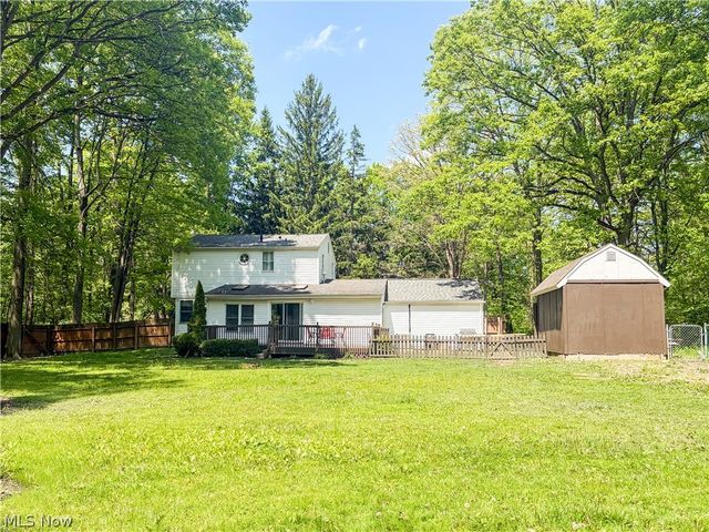 8248 Dawson Drive SE, Warren, OH 44484