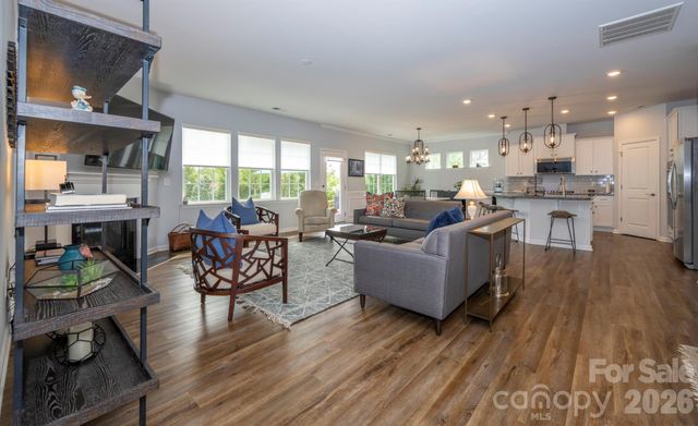 1228 Dali Boulevard, Mount Holly, NC 28120