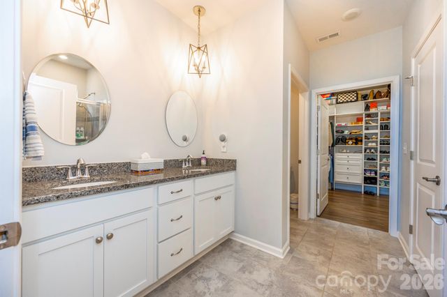 1228 Dali Boulevard, Mount Holly, NC 28120