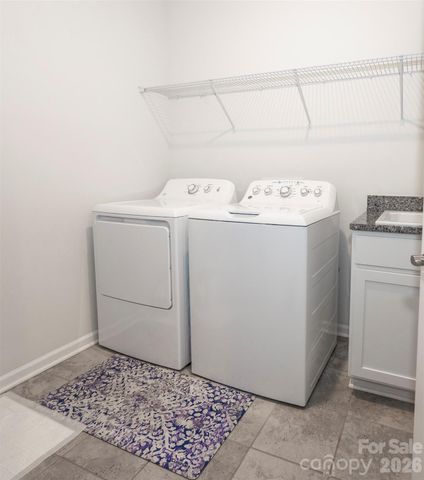 1228 Dali Boulevard, Mount Holly, NC 28120