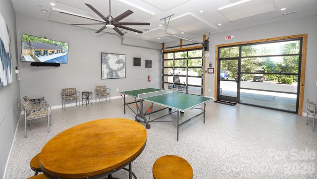 1228 Dali Boulevard, Mount Holly, NC 28120