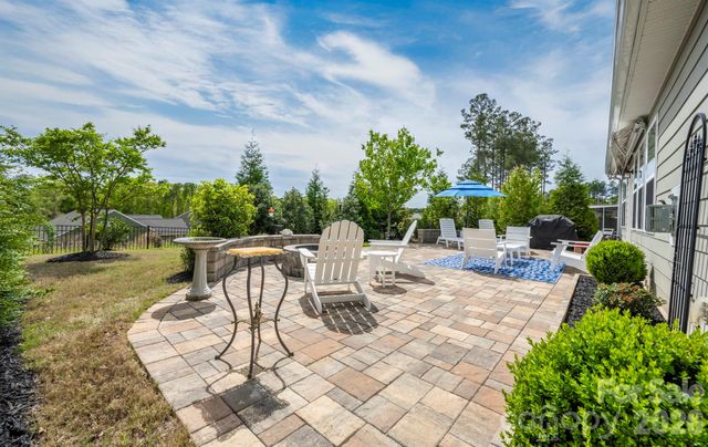 1228 Dali Boulevard, Mount Holly, NC 28120